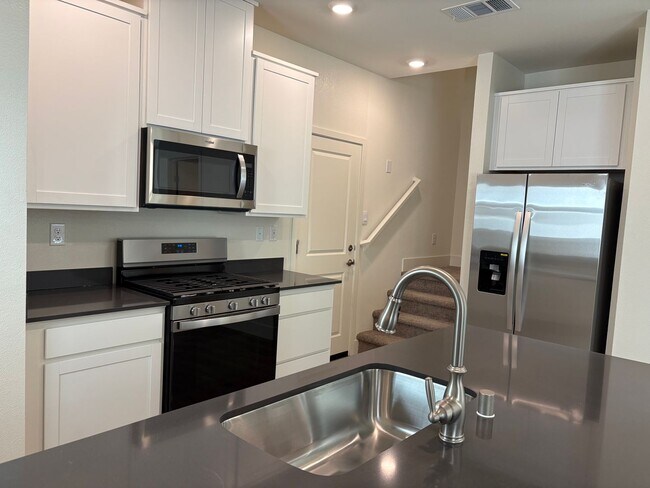 Foto del edificio - Brand New DR Horton Home in NW Reno!
