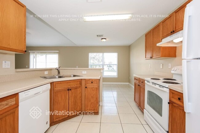 Building Photo - 530 Peace Dr