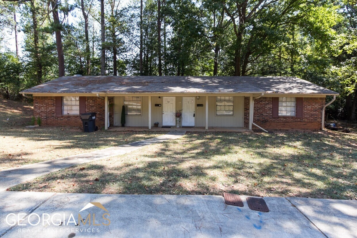 107 Burkshire Ct, Jonesboro, GA 30236 Townhome Rentals in Jonesboro GA