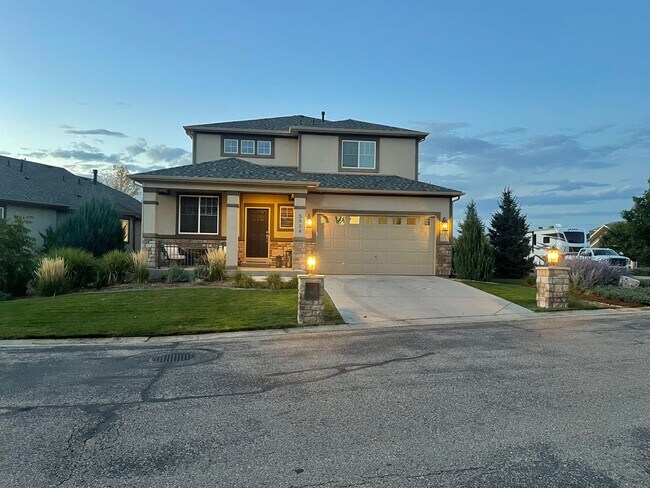 Foto del edificio - Amazing 4 Bedroom 4 Bath home near Boyd Lake
