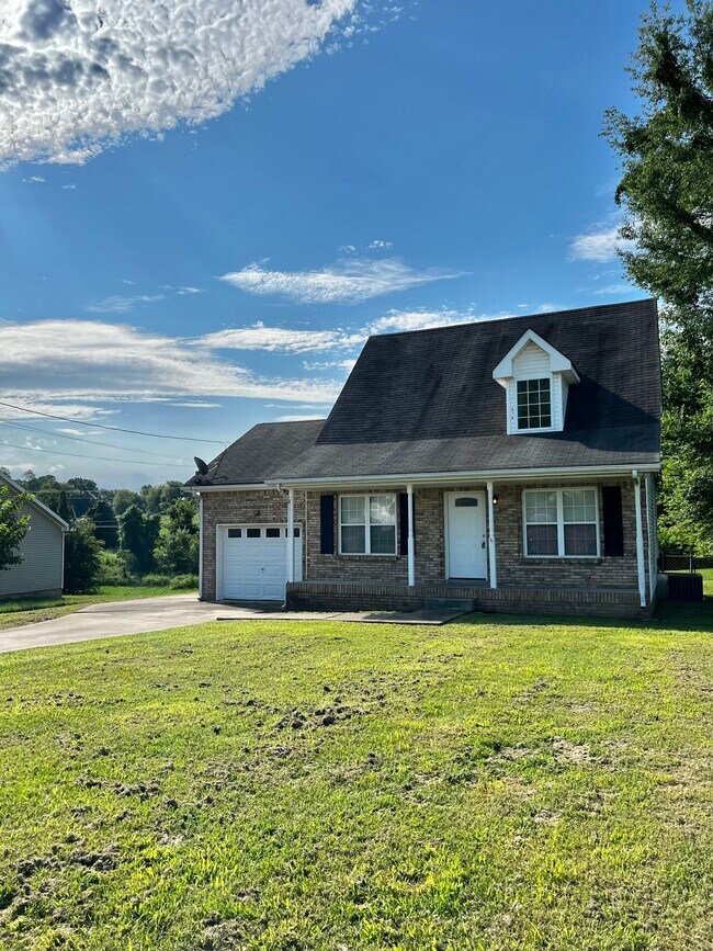 Building Photo - 3715 Lavender Cir