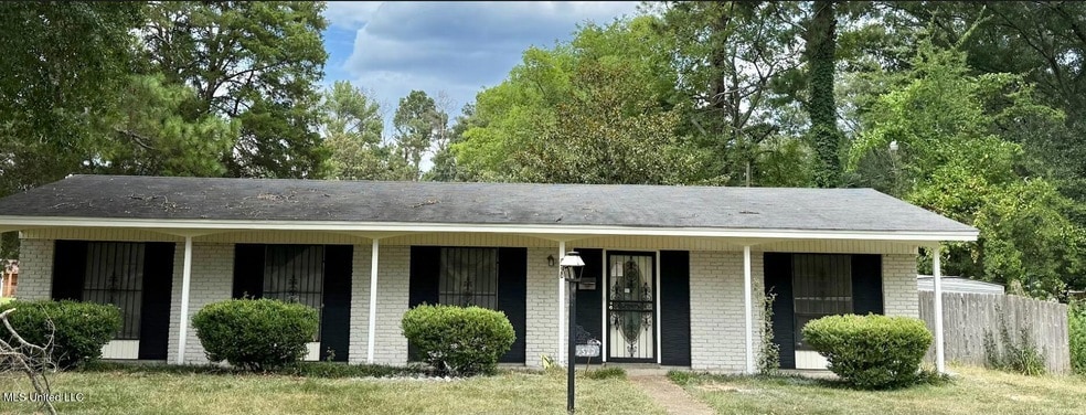 Photo - 2520 Queensroad Avenue Unit