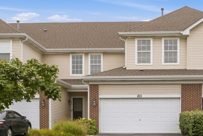 Building Photo - 611 Lakeridge Ct