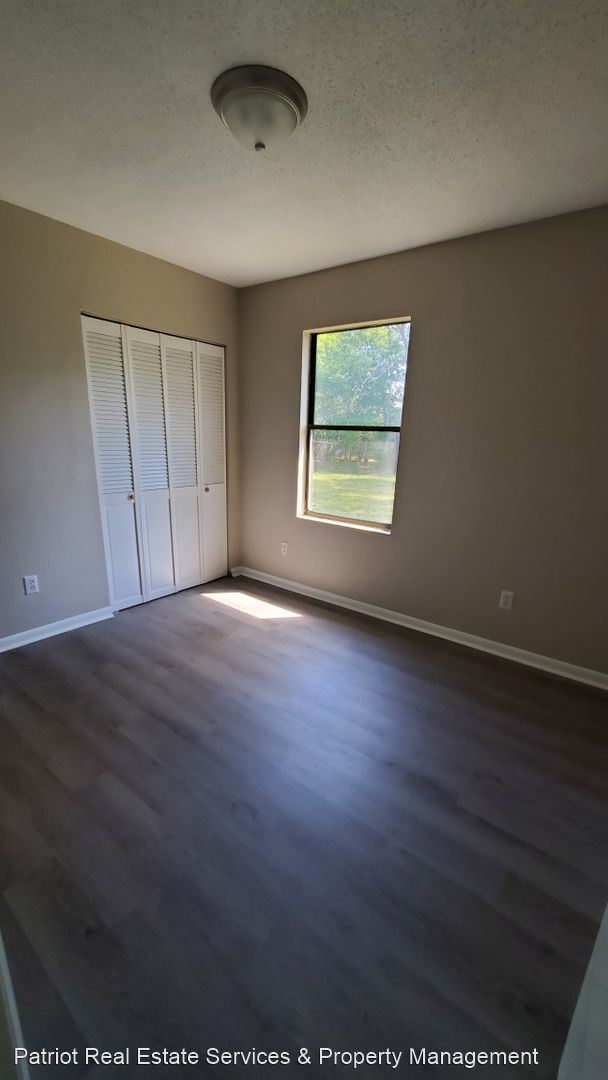 Foto del edificio - 3 br, 2 bath House - 1549 Bingham Drive