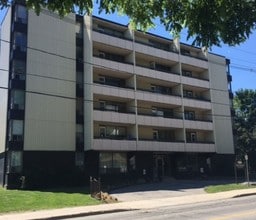 Building Photo - 107 Colborne Street West