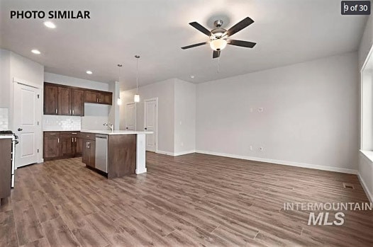 Building Photo - 122 SW 3rd St