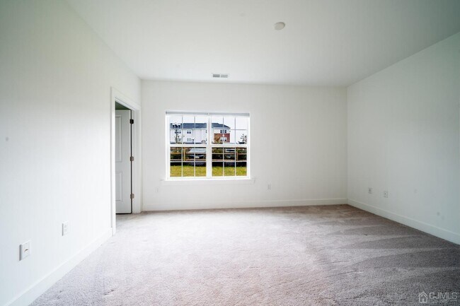Foto del edificio - 812 Stiller Ln