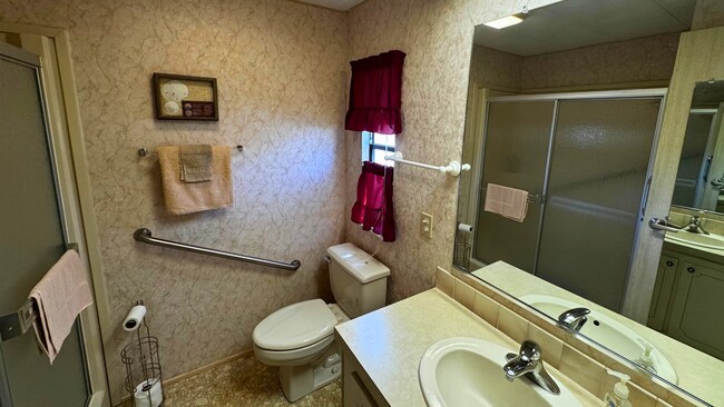 Photo - 6253 Imperial Dr House