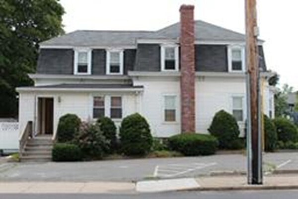 Primary Photo - 81 Clinton St