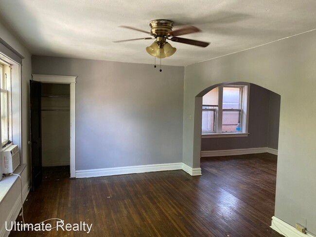 Building Photo - 2 br, 1 bath House - 3332 Aubert Ave.  Unit A