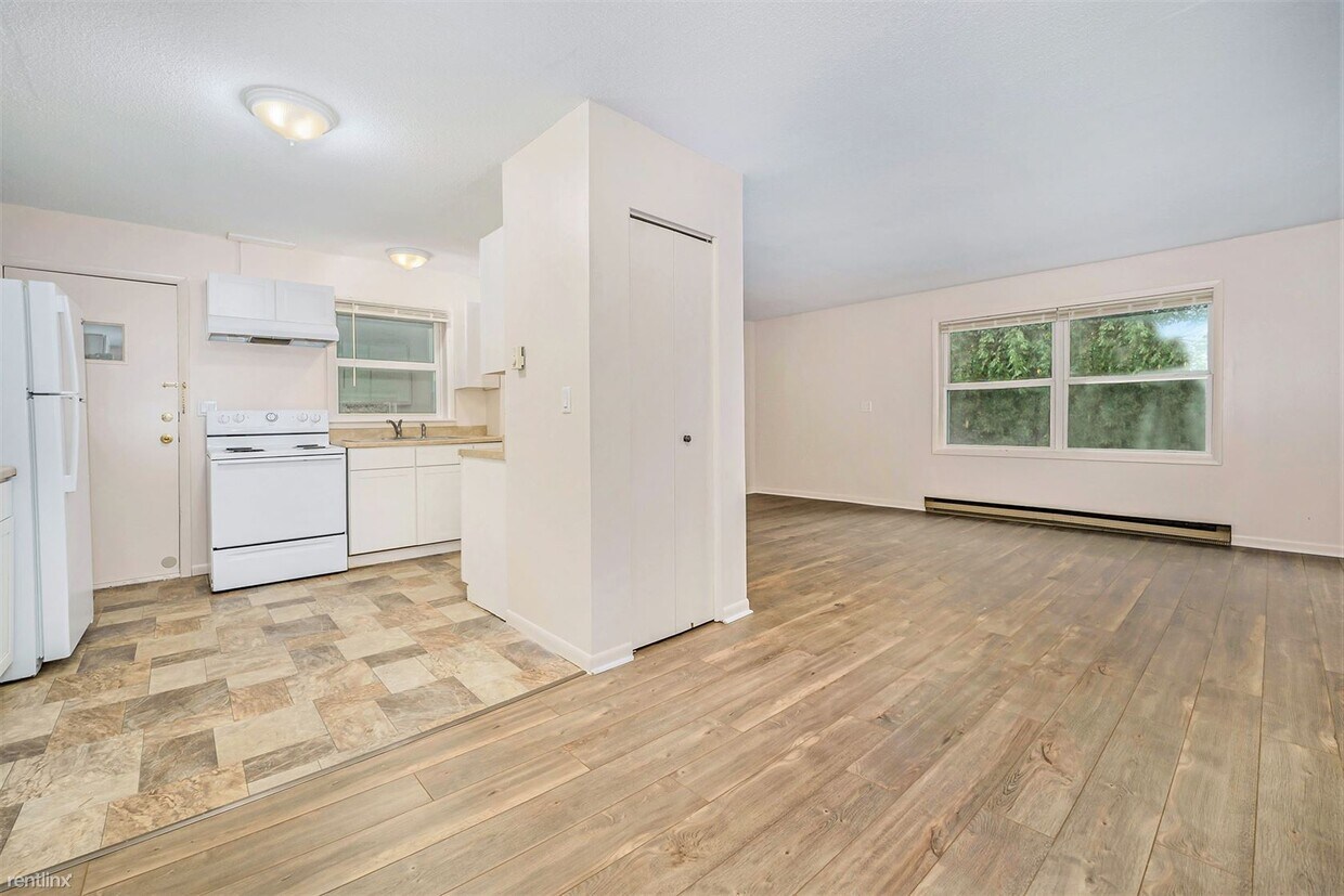 Building Photo - 1 br, 1 bath House - 304 Olds Ave # B