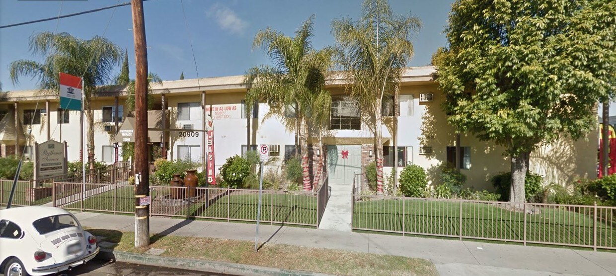 Primary Photo - 20909 Parthenia St