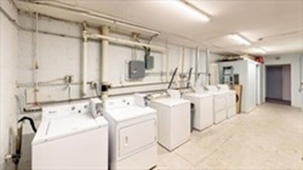 Building Photo - 97 Colonel Bell Dr