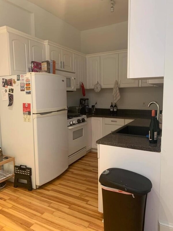 Foto del edificio - 838 Monroe Dr NE