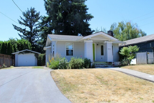 Foto del edificio - Beautifully Updated 1+ Bed NE PDX Bungalow...