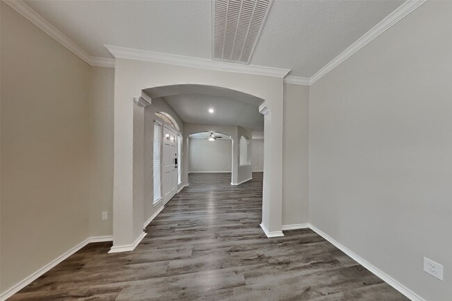 Building Photo - 17919 Scrub Oak Dr