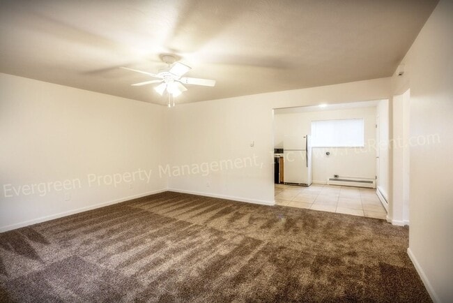 Foto del edificio - 1110 Gard Pl