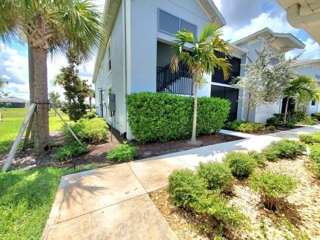 Foto del edificio - 14194 Heritage Landing Blvd