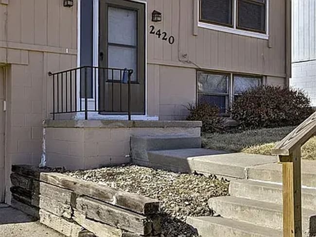 Photo - 2420 N 88th St House
