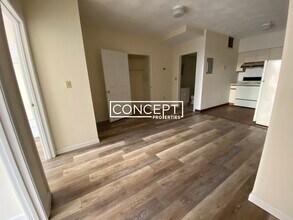 Building Photo - 81 Essex St