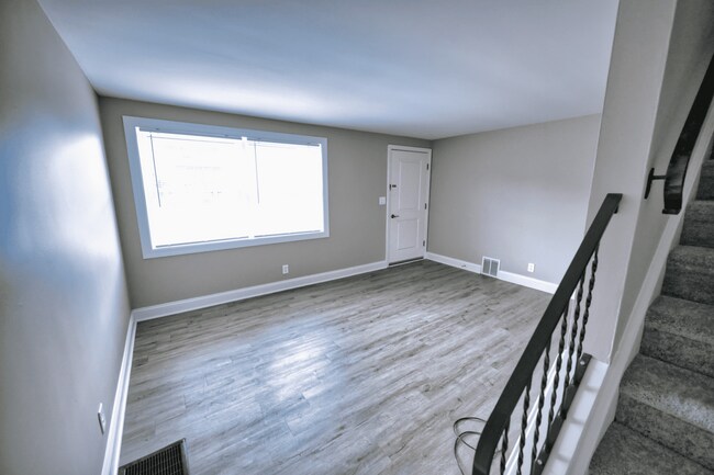 Foto del edificio - Townhomes on Englewood