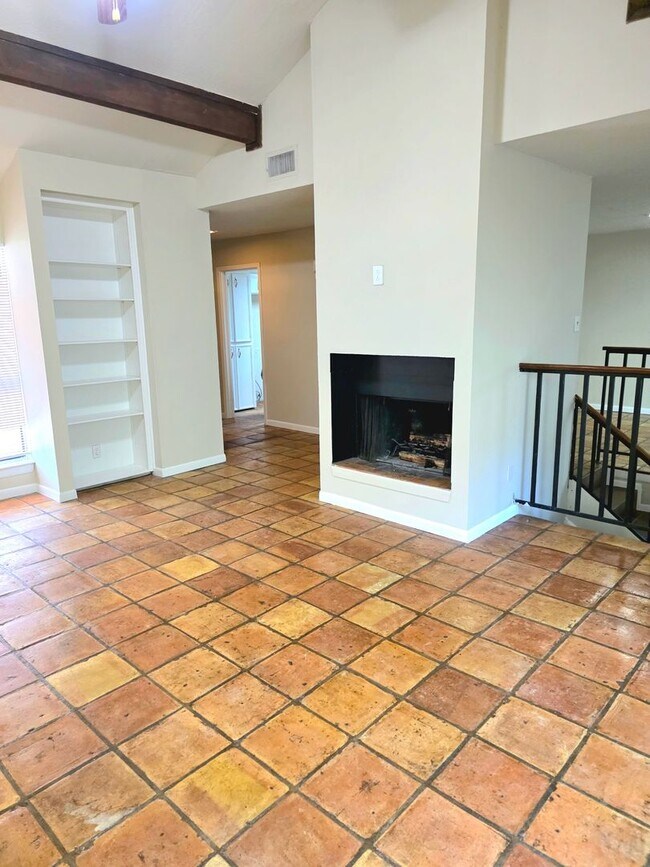 Foto del edificio - MOVE-IN SPECIAL!! $500.00 DEPOSIT  $500 Prorated rent before July 22nd