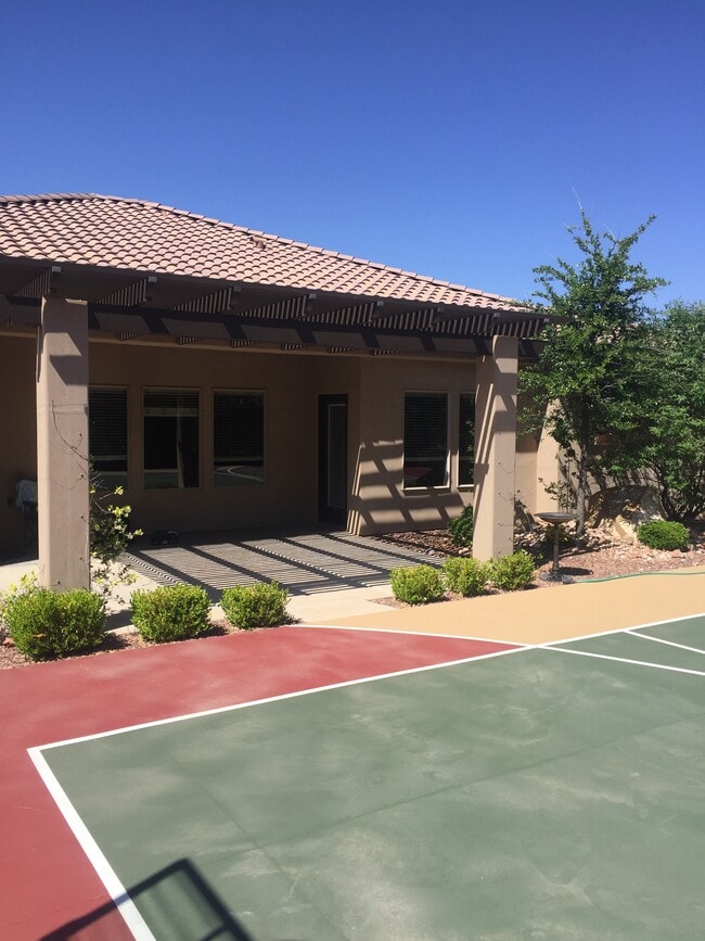 Back Patio - 2692 E 3580 S