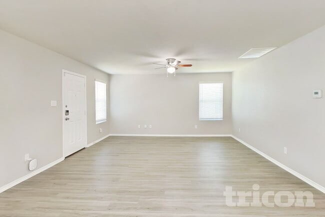 Building Photo - 8506 Amistad Cove