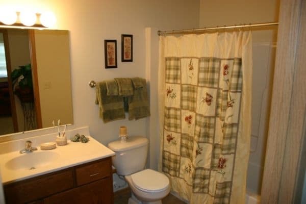 Bathroom - Berrywood Apartments