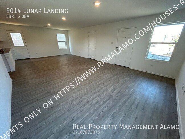 Building Photo - 9014 Lunar Lndg