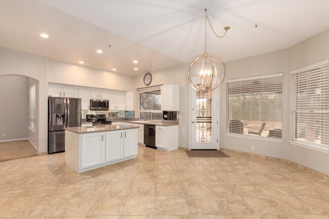 Foto del edificio - 19204 N 92nd St