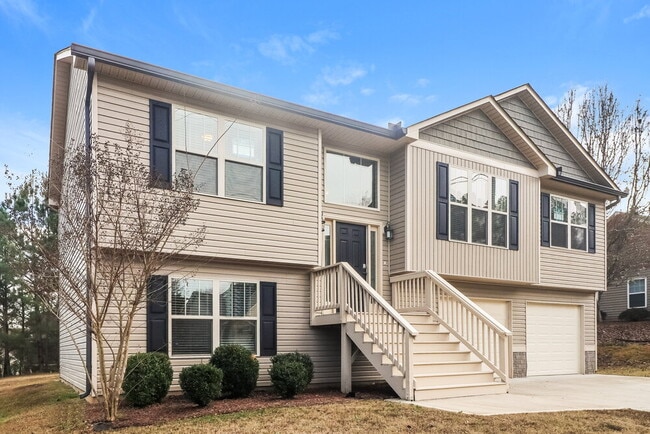 Building Photo - 913 West Ave