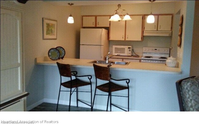 Foto del edificio - 4703 Vilabella Dr