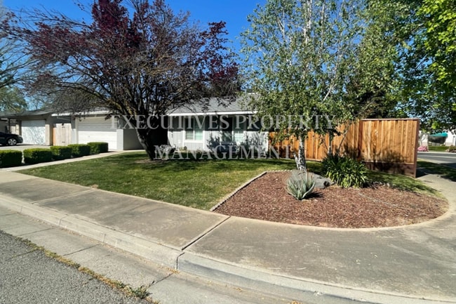 Building Photo - 3341 El Dorado Ct