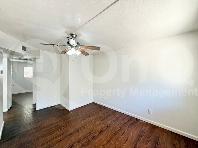 Building Photo - 325 S Pioneer