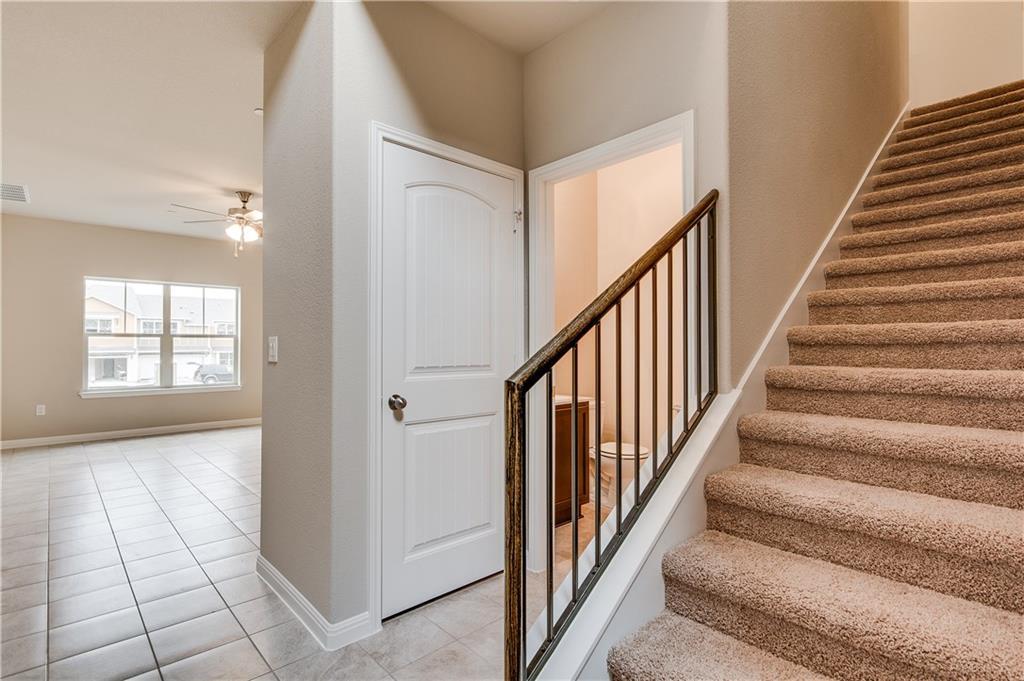 516 E Slaughter Ln, Austin, TX 78744 Condo for Rent in Austin, TX