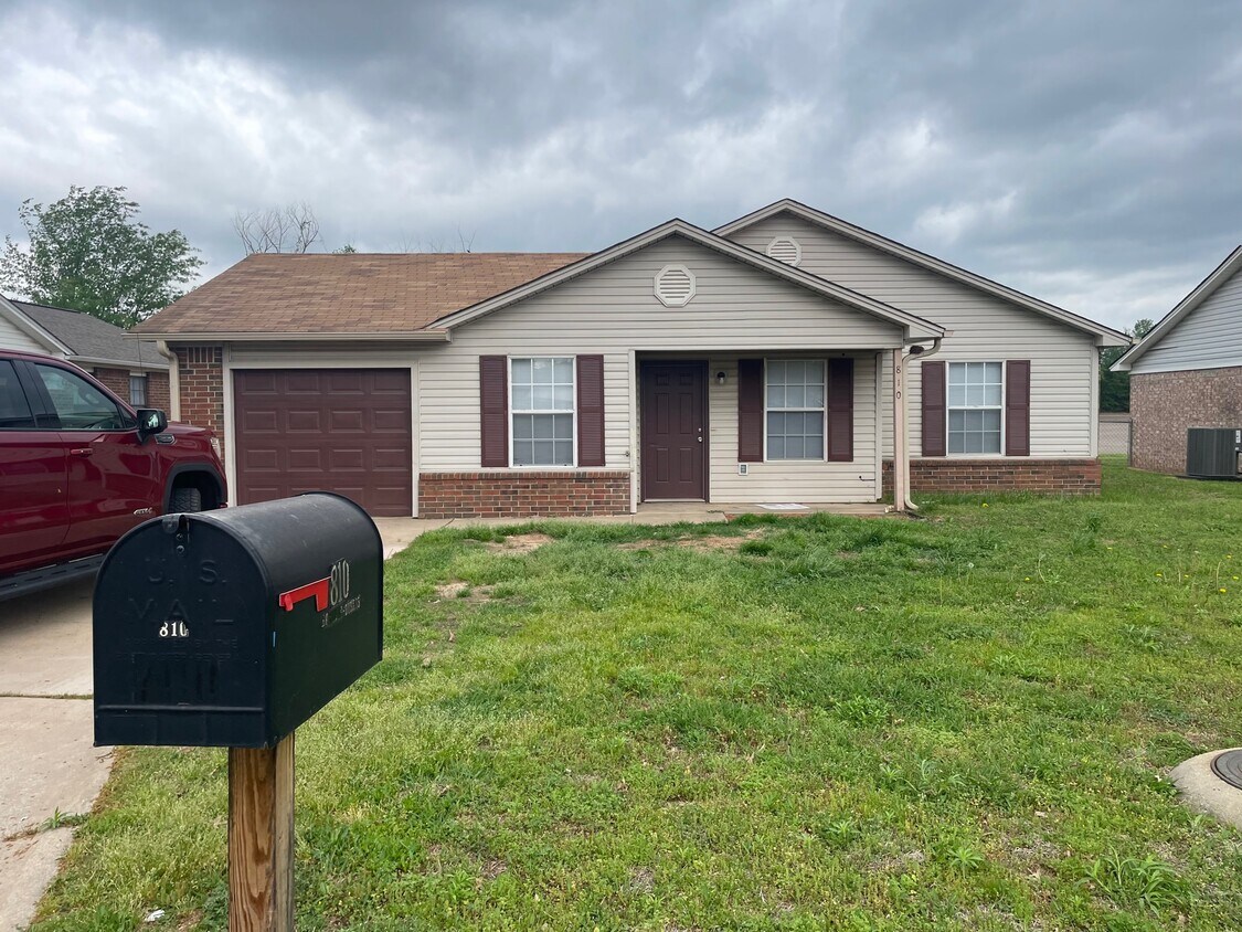 810 S 38th St, Van Buren, AR 72956 House Rental in Van Buren, AR