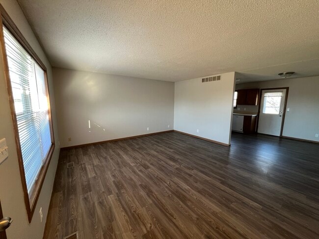 Foto del edificio - 2408 NW 51st St