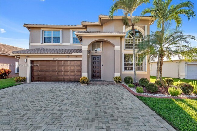 Foto del edificio - 16502 Ruby Lake