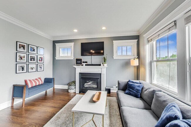 Foto del edificio - 3353 N Clifton Ave