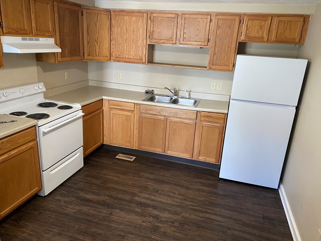 246 Liberty St Unit 2, Oneida, NY 13421 Apartments in Oneida, NY