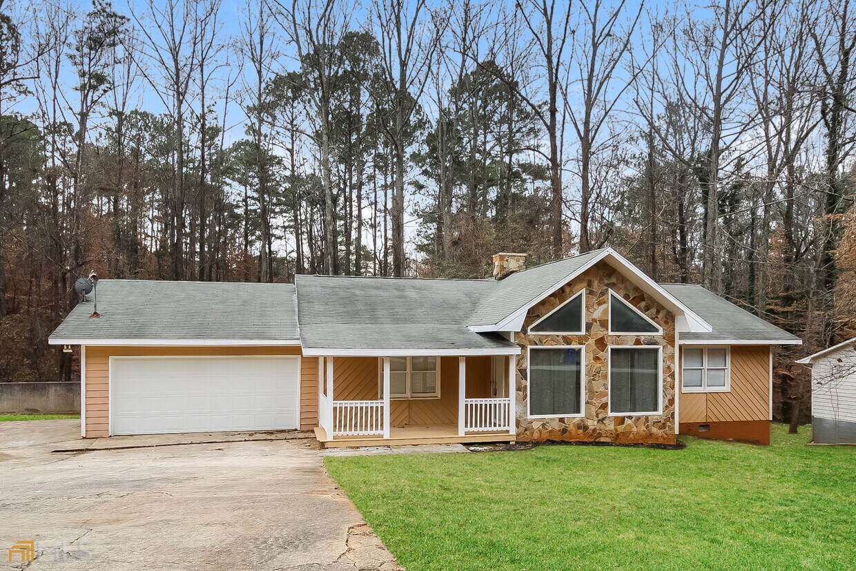 195 Hearth Way, Fairburn, GA 30213 House Rental in Fairburn, GA