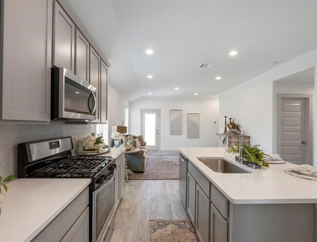 Building Photo - 6811 Telford Holw Trl