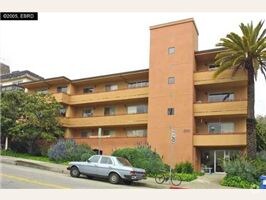 The North Berkeley Oxford Street Apartments Building Photo The North Berkeley Oxford Street Apartments