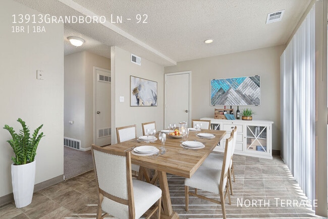 Building Photo - 13913Grandboro Ln-92