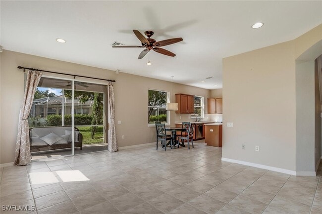 Building Photo - 9631 Casa Mar Cir