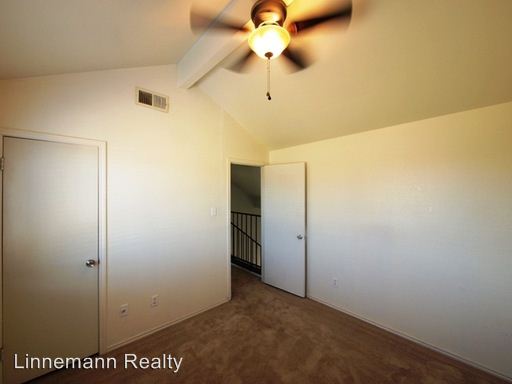 Building Photo - 3703 Winchester Dr