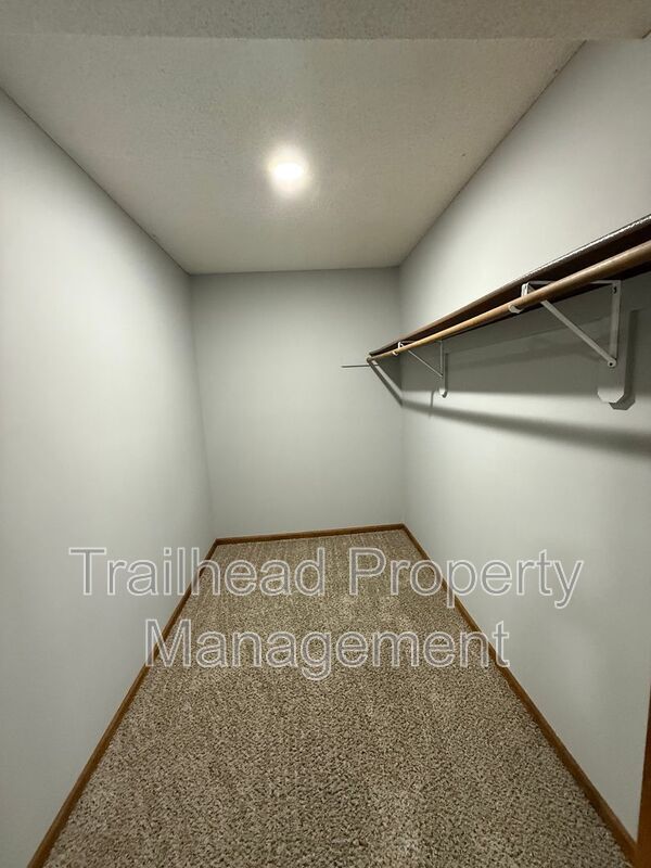 Foto del edificio - 3407 NW Duncan Rd