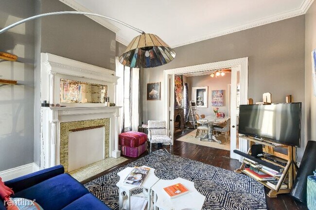 Foto del edificio - 2 br, 1.5 bath House - 924 P Street NW