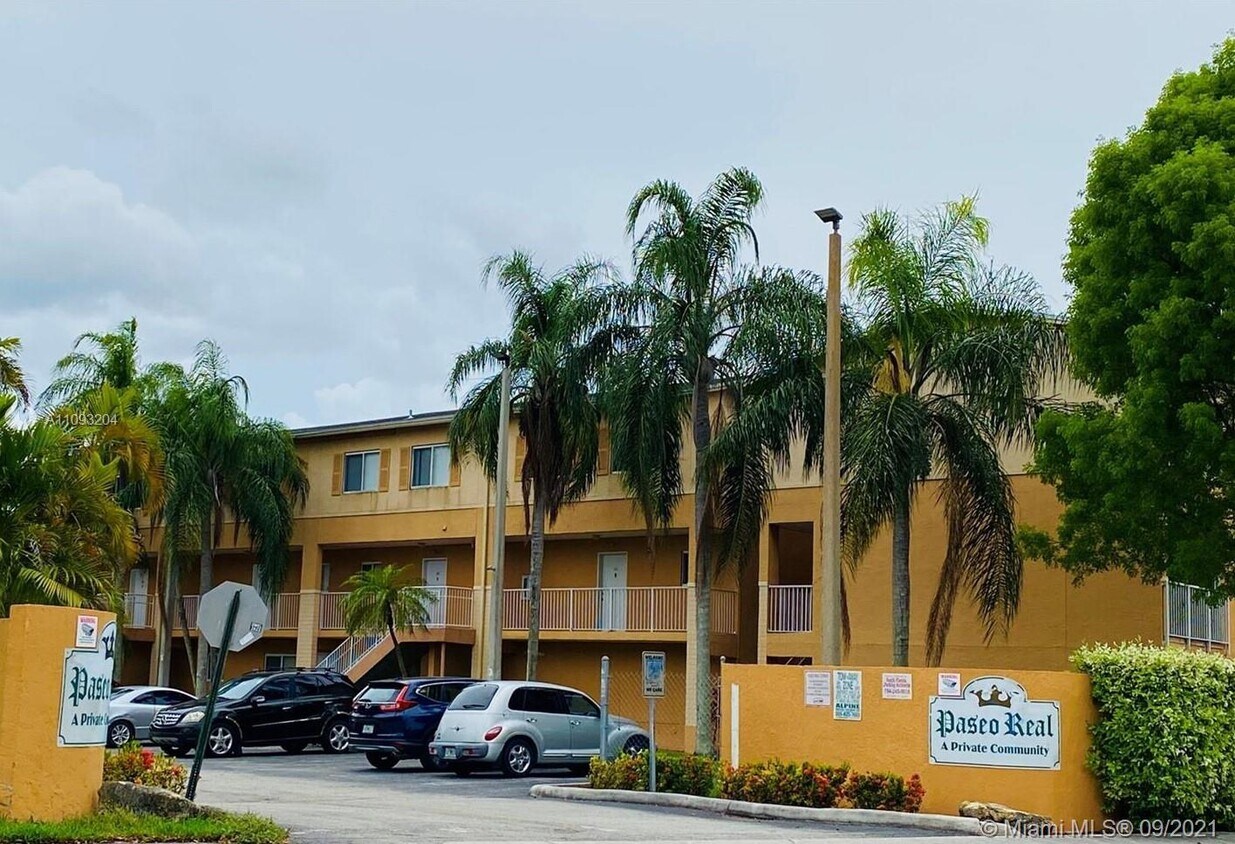 6225 SW Kendale Lakes Cir Unit 261, Miami, FL 33183 Condo for Rent in